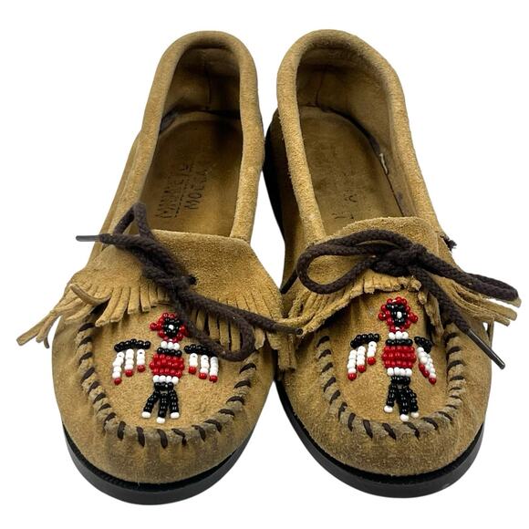 MINNETONKA CLASSIC BEADED FRINGE MOCCASINS BOHO WESTERN HARD SOLE SUEDE SIZE 8 - Picture 1 of 7